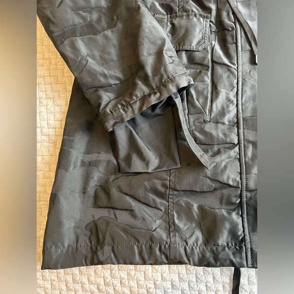 Blanc Noir Camo Anorak Black Women’s Coat Size XL $200 MSRP - Picture 3 of 10